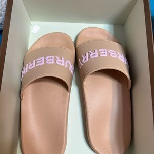 Burberry Furley Rubber Pool Slides
